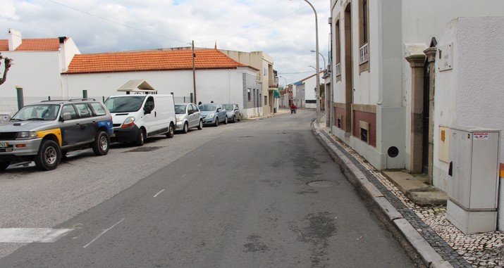 Rua do Casal e Rua da Capela em São Salvador com circulação proibida de veículos pesados