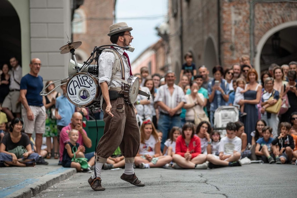 Circo de rua chega ao Festival do Bacalhau 