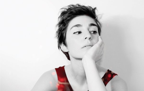 Rita-Redshoes_foto-base