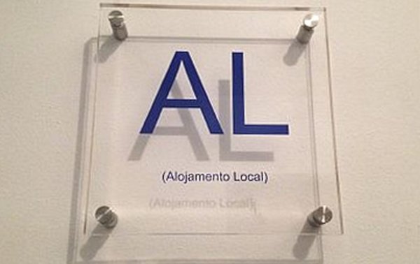 AL