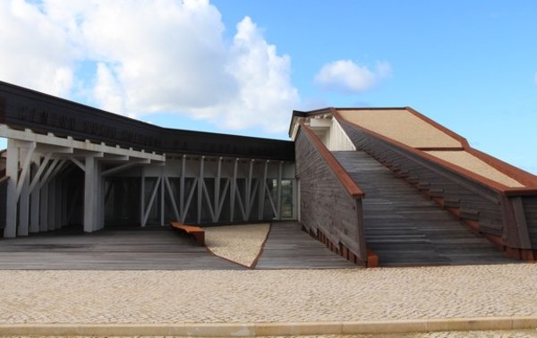 Centro_Sociocultural_da_Costa_Nova