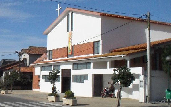 Igreja_da_Gafanha_do_Carmo_not_cia