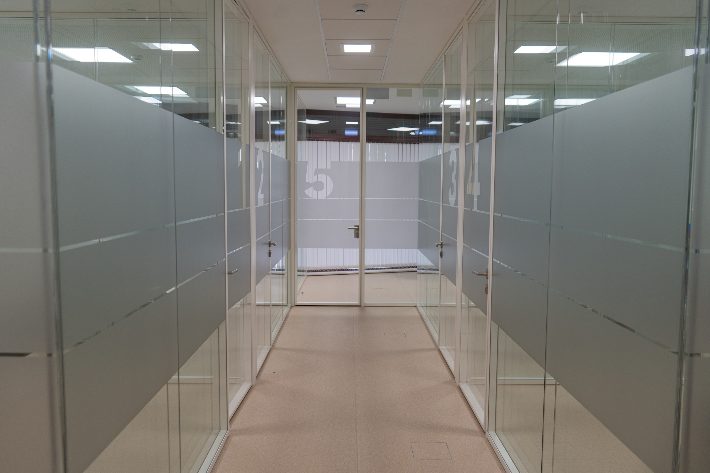 gabinetes de atendimento individualizado