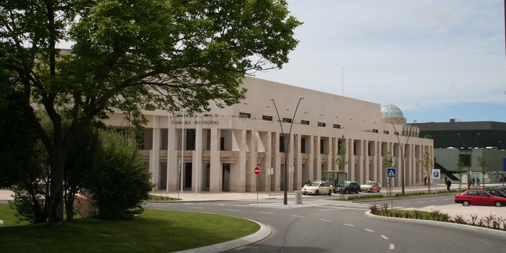 CMI atribui subsídios pontuais à A.D.C.R. Senhora dos Campos e à Paroquia de S. Salvador