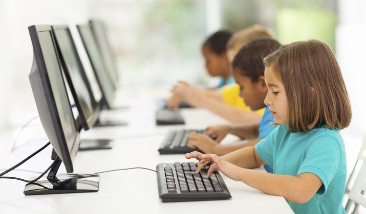 Recrutamento de Técnicos para a AEC de Tecnologias da Informação e Comunicação