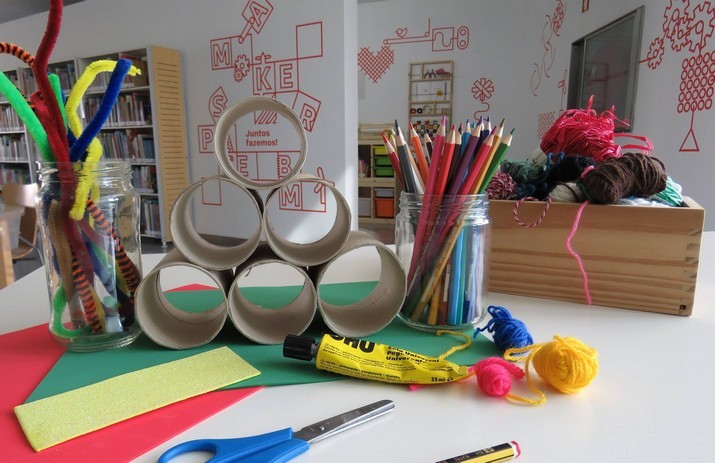 Biblioteca Municipal de Ílhavo promove workshops no "Makerspace BMI – Juntos fazemos!"