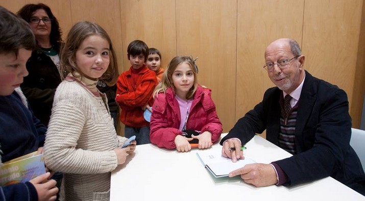 António Torrado é o autor em destaque este sábado