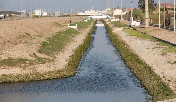 PAMUS – Percurso 8 – Corredor Ciclável – secção entre a Bresfor/Rotunda da APA/Ponte da Barra – a...