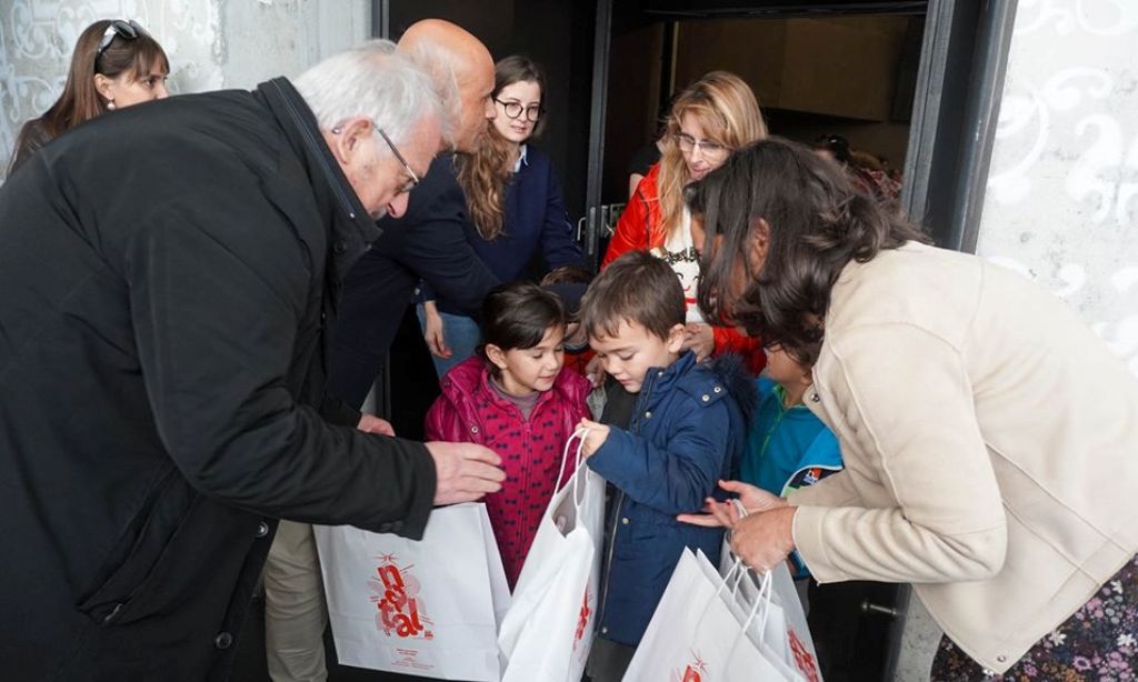 Festa de Natal escolar juntou 2.300 crianças na Casa da Cultura de Ílhavo