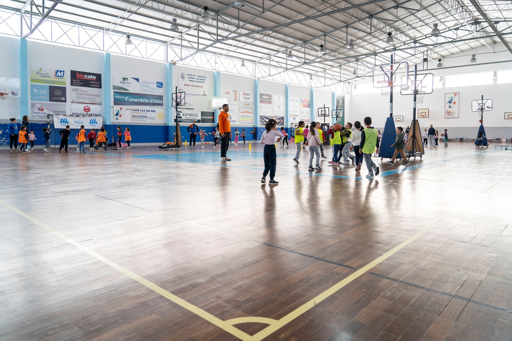 Cerca de 500 alunos do 1º Ciclo do Ensino Básico participam no XII Encontro de Minibasquete